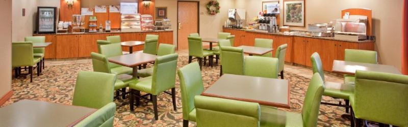 Holiday Inn Express Hotel & Suites Columbus By Ihg Exteriör bild